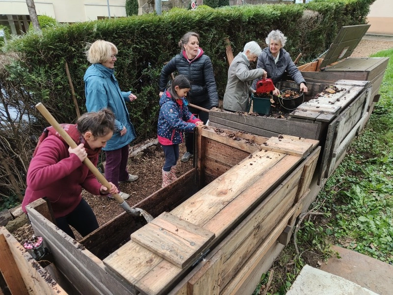 Photos du transfert du compost de B2